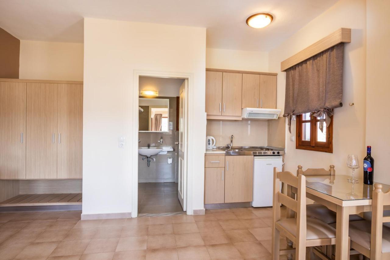 Aphrodite Luxury Studios & Apartments Karpathos Luaran gambar