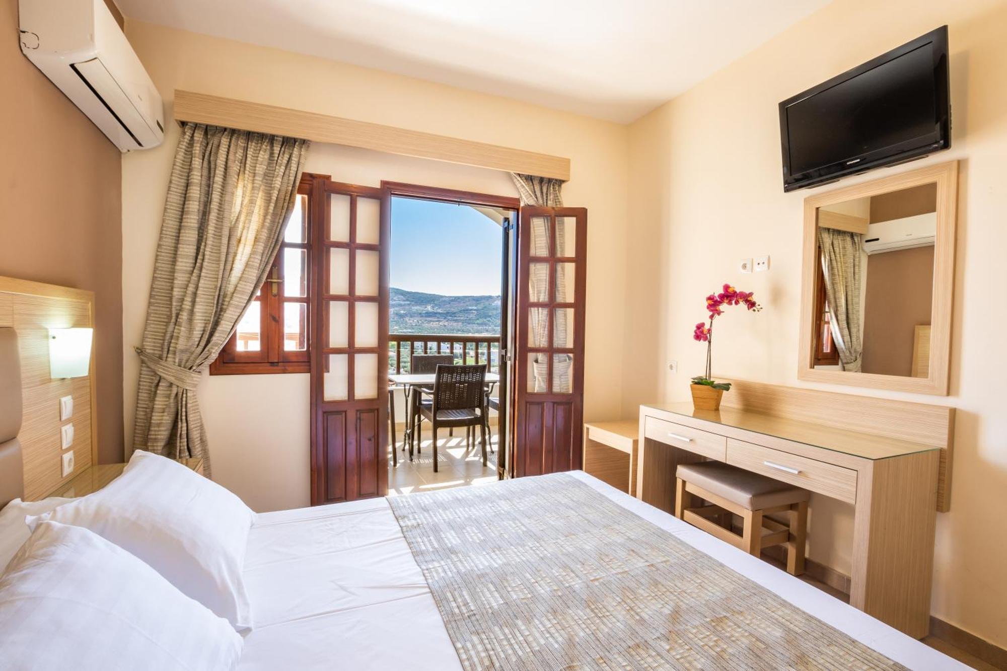 Aphrodite Luxury Studios & Apartments Karpathos Luaran gambar